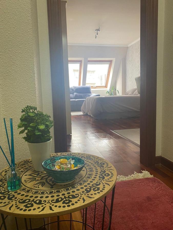 Estudio Plaza Eliptica B&B Vigo Eksteriør billede