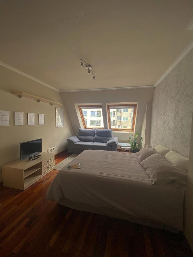 Estudio Plaza Eliptica B&B Vigo Eksteriør billede